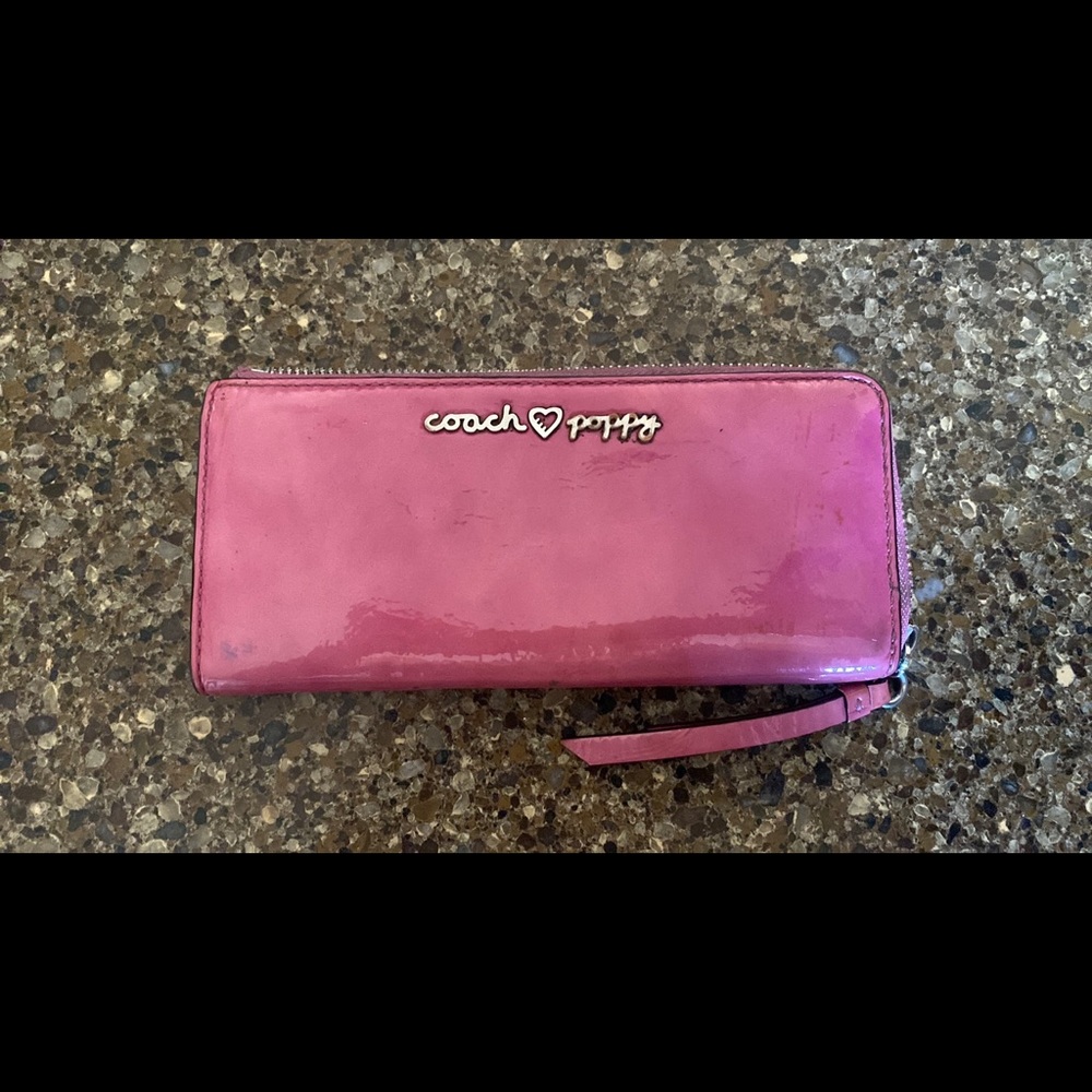 Coach wallet